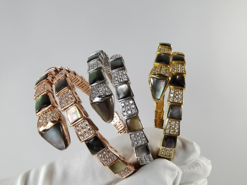 Bv1g*ai bracelets